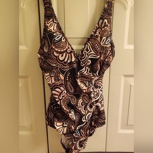 Jantzen Classics Women's size 10 one piece swimsuit